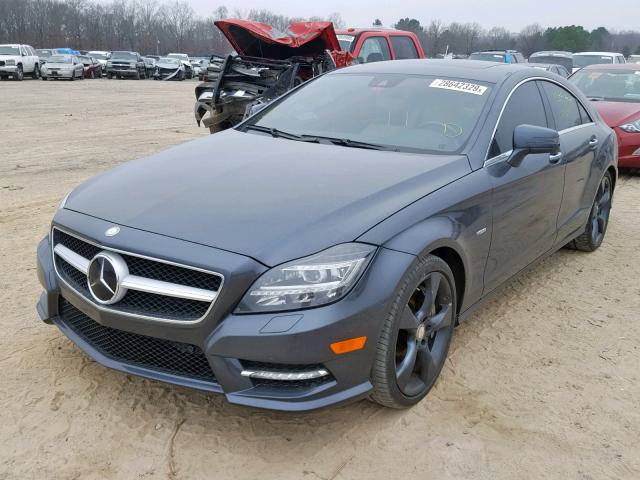 WDDLJ7DB7CA009135 - 2012 MERCEDES-BENZ CLS 550 GRAY photo 2