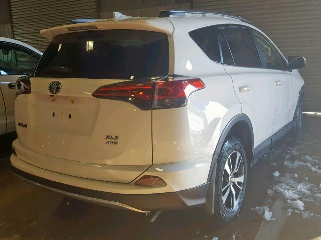 JTMRFREV2JJ247725 - 2018 TOYOTA RAV4 ADVEN WHITE photo 4