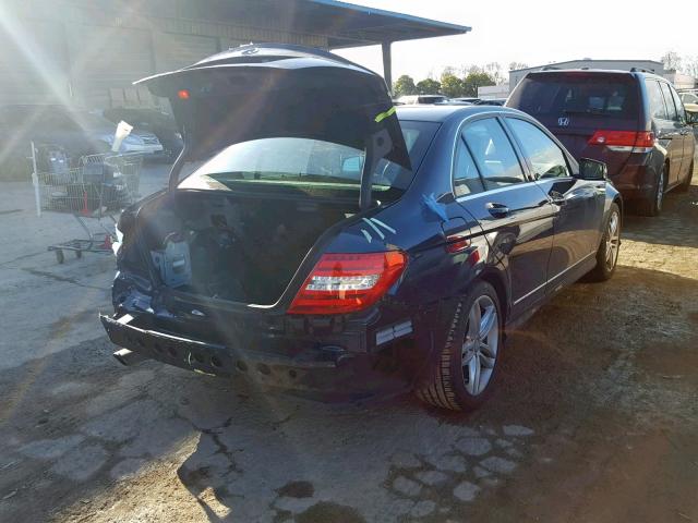 WDDGF4HB6EA942376 - 2014 MERCEDES-BENZ C 250 BLUE photo 4