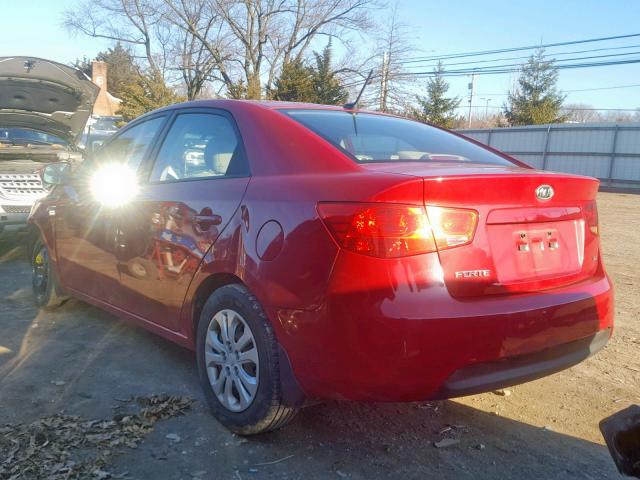 KNAFU4A22D5682844 - 2013 KIA FORTE EX RED photo 3