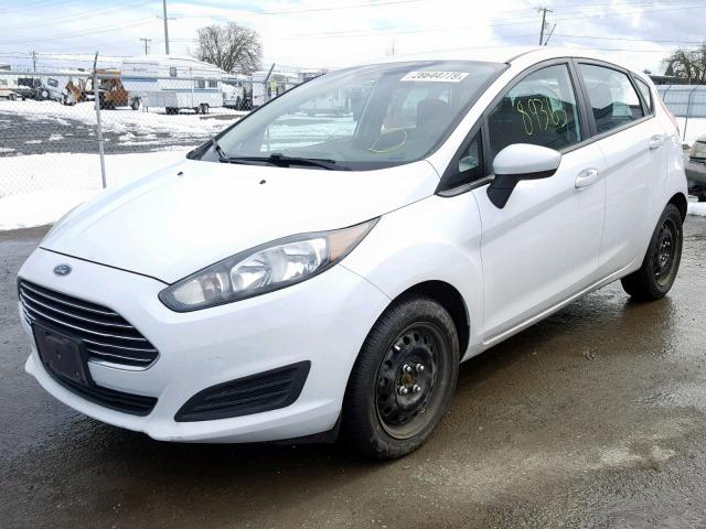 3FADP4TJ7EM117867 - 2014 FORD FIESTA S WHITE photo 2