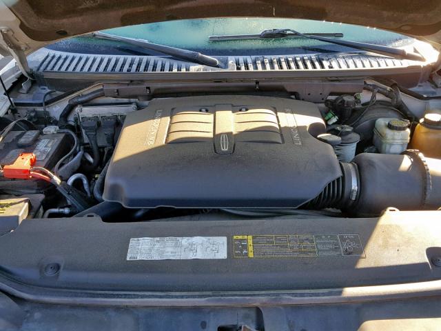 5LMFU28R34LJ15573 - 2004 LINCOLN NAVIGATOR TAN photo 7