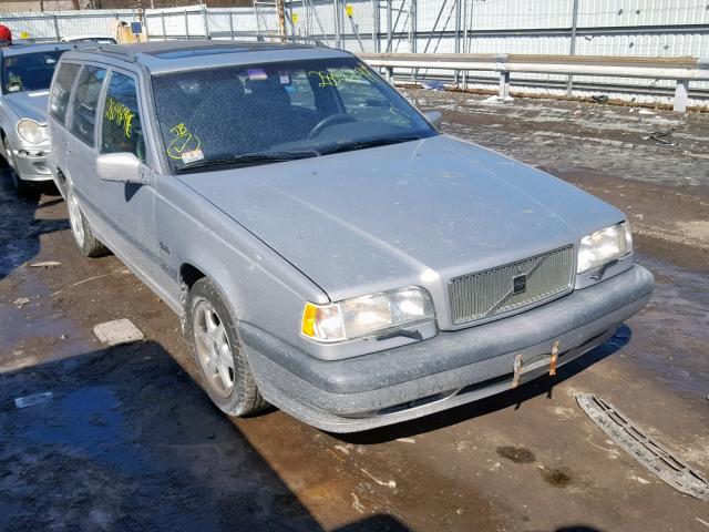 YV1LW5545V2330453 - 1997 VOLVO 850 SILVER photo 1