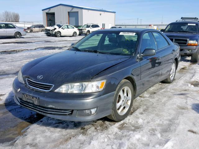 JT8BF28G3Y5089614 - 2000 LEXUS ES 300 GRAY photo 2