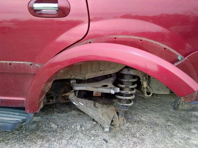 5LMFU28575LJ13517 - 2005 LINCOLN NAVIGATOR Bordo foto 9