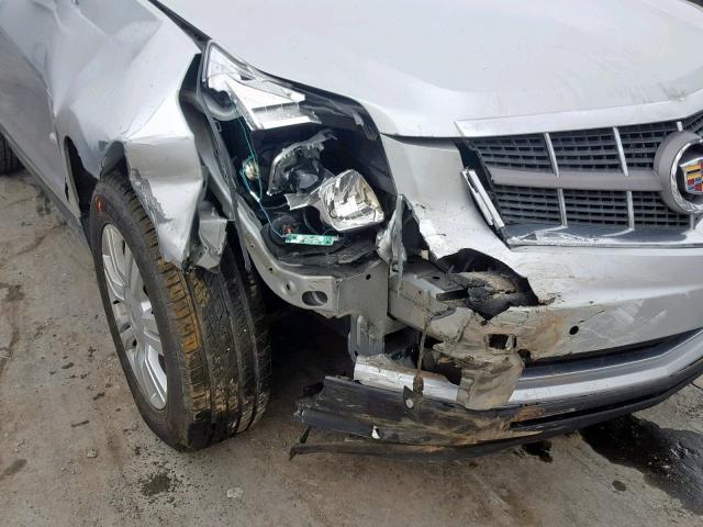 3GYFNAEY4AS532422 - 2010 CADILLAC SRX LUXURY SILVER photo 9