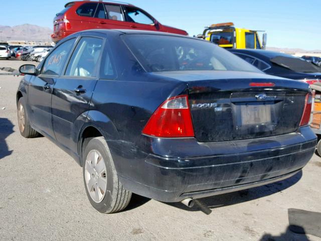 1FAHP34N67W291641 - 2007 FORD FOCUS ZX4 BLACK photo 3