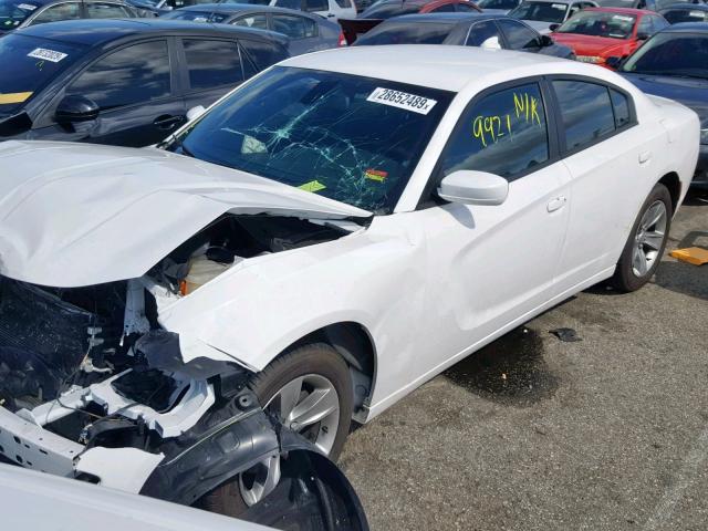 2C3CDXHG3HH617514 - 2017 DODGE CHARGER SX WHITE photo 2