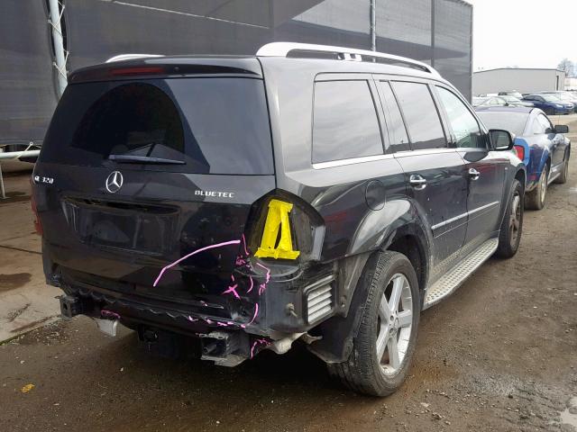 4JGBF25E89A530257 - 2009 MERCEDES-BENZ GL BLACK photo 4