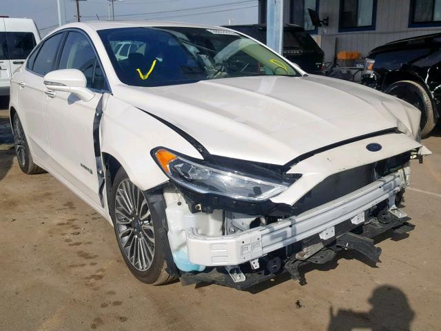 3FA6P0RU6JR120761 - 2018 FORD FUSION TIT WHITE photo 1