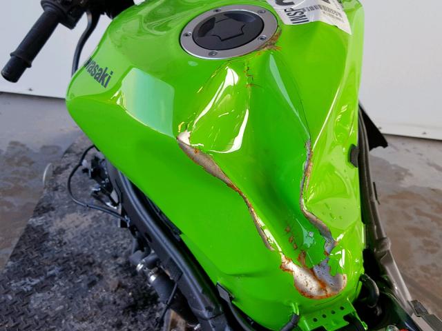 JKBZXJE15JA027481 - 2018 KAWASAKI ZX636 E GREEN photo 9