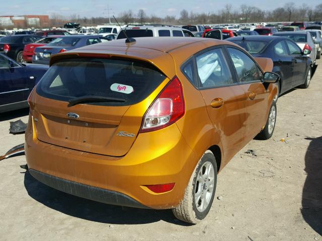 3FADP4EJ1GM123339 - 2016 FORD FIESTA SE ORANGE photo 4