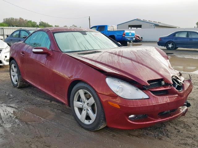 WDBWK54F17F142847 - 2007 MERCEDES-BENZ SLK 280 BURGUNDY photo 1