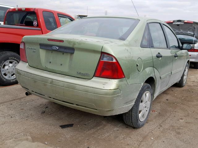 1FAHP34N37W364206 - 2007 FORD FOCUS ZX4 BLUE photo 4