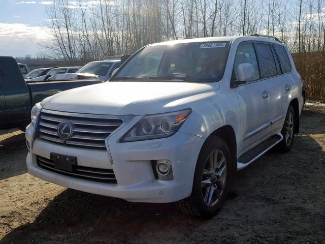 JTJHY7AX4F4168691 - 2015 LEXUS LX 570 WHITE photo 2