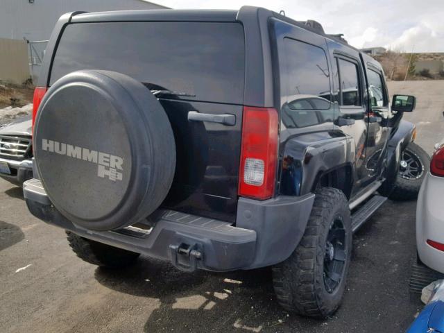 5GTDN136068103348 - 2006 HUMMER H3 BLACK photo 4