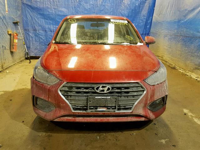 3KPC24A35JE028246 - 2018 HYUNDAI ACCENT SE RED photo 9