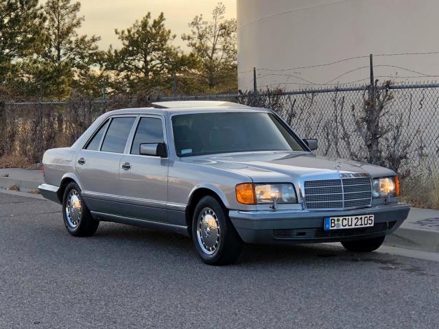 WDBCA39E3LA555676 - 1990 MERCEDES-BENZ 560 SEL SILVER photo 3