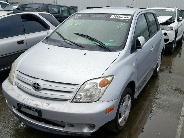 JTKKT624X50085402 - 2005 TOYOTA SCION XA SILVER photo 2