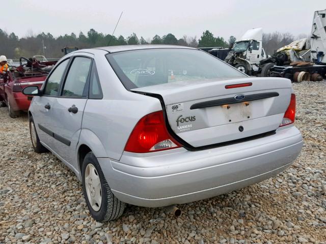 1FAFP33P62W206302 - 2002 FORD FOCUS LX SILVER photo 3