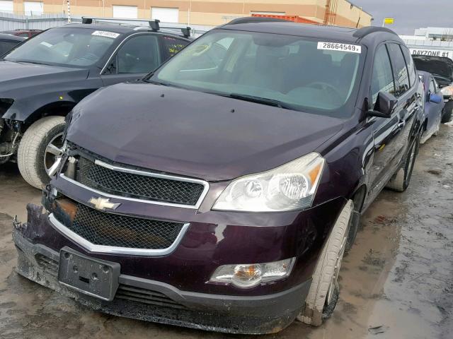 1GNEV23DX9S136694 - 2009 CHEVROLET TRAVERSE L MAROON photo 2