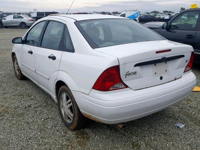 1FAFP34Z23W299742 - 2003 FORD FOCUS SE C WHITE photo 3