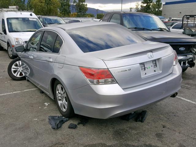 1HGCP26428A009630 - 2008 HONDA ACCORD LXP SILVER photo 3