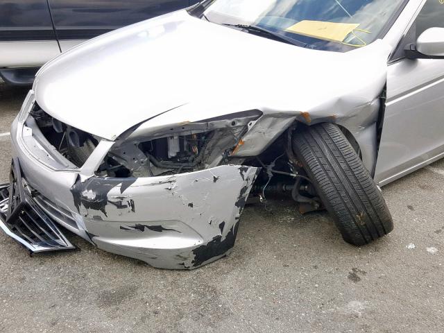 1HGCP26428A009630 - 2008 HONDA ACCORD LXP SILVER photo 9