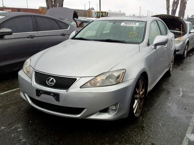 JTHBK262662019588 - 2006 LEXUS IS 250 SILVER photo 2