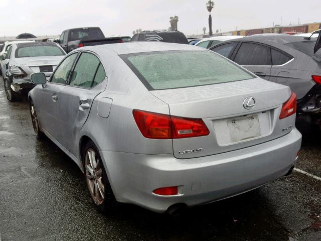 JTHBK262662019588 - 2006 LEXUS IS 250 SILVER photo 3