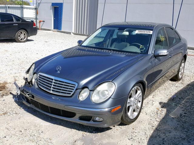 WDBUF56JX6A929210 - 2006 MERCEDES-BENZ E 350 GRAY photo 2