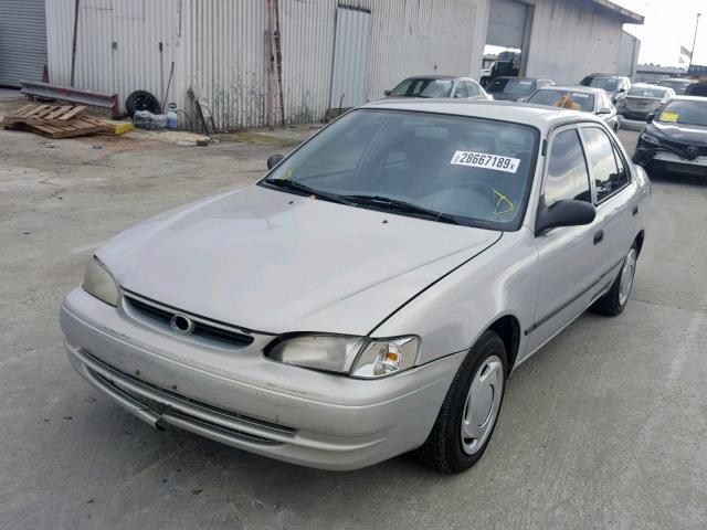 1NXBR12E3YZ393991 - 2000 TOYOTA COROLLA VE SILVER photo 2