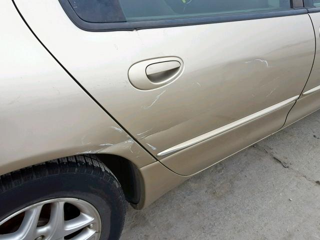 2B3HD46R04H667030 - 2004 DODGE INTREPID S 棕色 照片 9