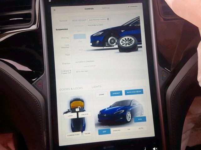 5YJSA1E20JF277062 - 2018 TESLA MODEL S Синій фото 9