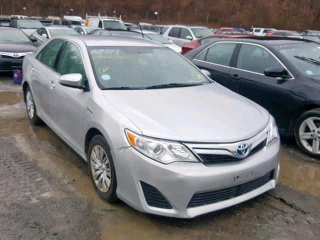 4T1BD1FK5EU140701 - 2014 TOYOTA CAMRY HYBR SILVER photo 1