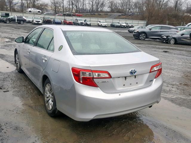 4T1BD1FK5EU140701 - 2014 TOYOTA CAMRY HYBR SILVER photo 3