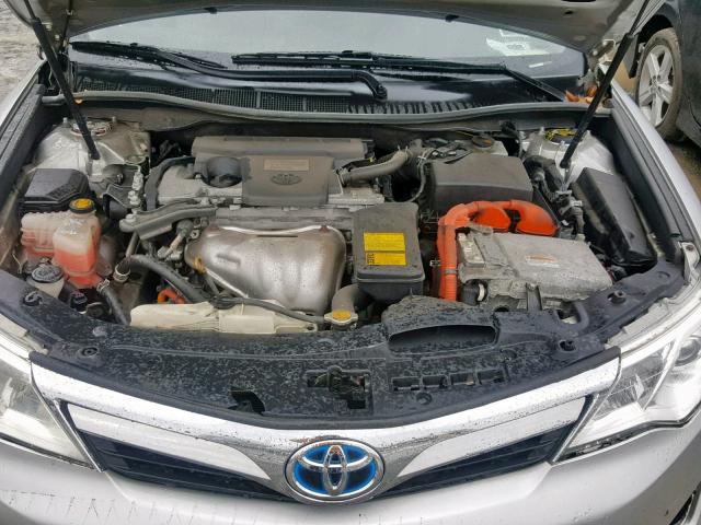 4T1BD1FK5EU140701 - 2014 TOYOTA CAMRY HYBR SILVER photo 7