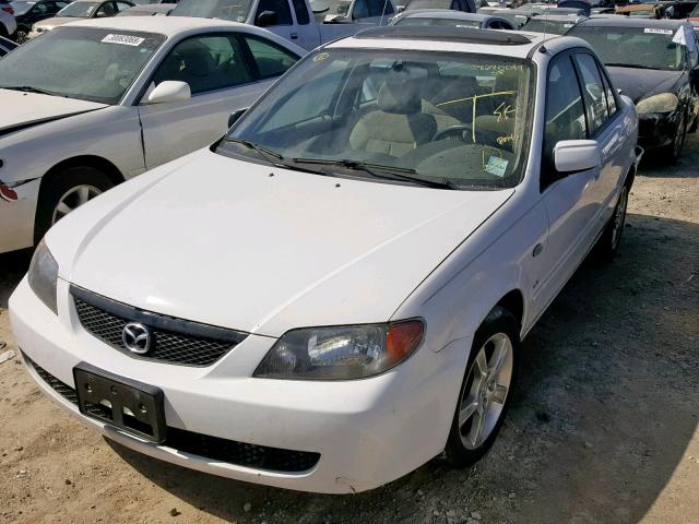 JM1BJ225330105386 - 2003 MAZDA PROTEGE DX WHITE photo 2