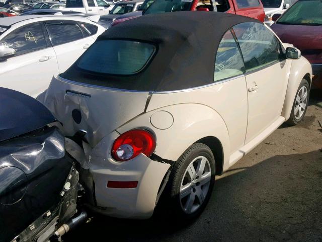 3VWRF31Y46M303961 - 2006 VOLKSWAGEN NEW BEETLE Weiß Foto 4