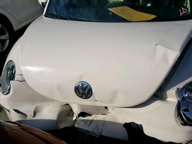 3VWRF31Y46M303961 - 2006 VOLKSWAGEN NEW BEETLE Weiß Foto 7