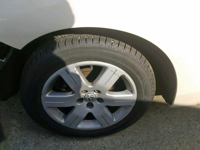 3VWRF31Y46M303961 - 2006 VOLKSWAGEN NEW BEETLE Weiß Foto 9