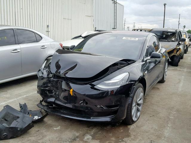 5YJ3E1EA2JF034384 - 2018 TESLA MODEL 3 BLACK photo 2