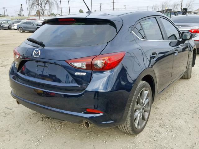 3MZBN1L30JM185538 - 2018 MAZDA 3 TOURING BLUE photo 4