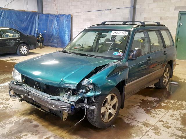 JF1SF6552WH775124 - 1998 SUBARU FORESTER S GREEN photo 2