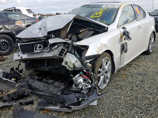 JTHBK262872026205 - 2007 LEXUS IS 250 WHITE photo 2