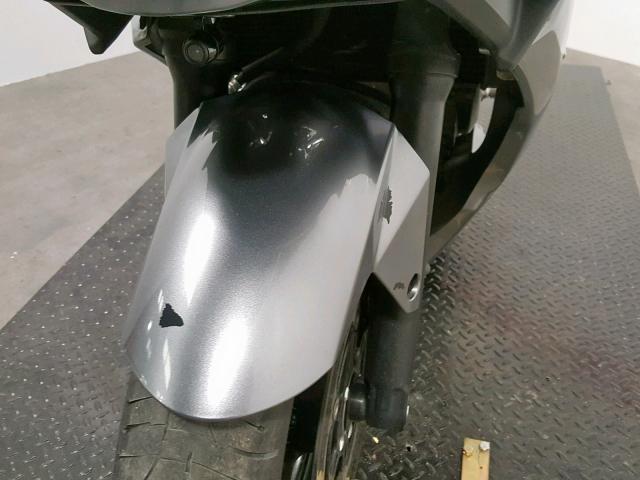 JS1VP53A092101120 - 2009 SUZUKI SV650 SILVER photo 10