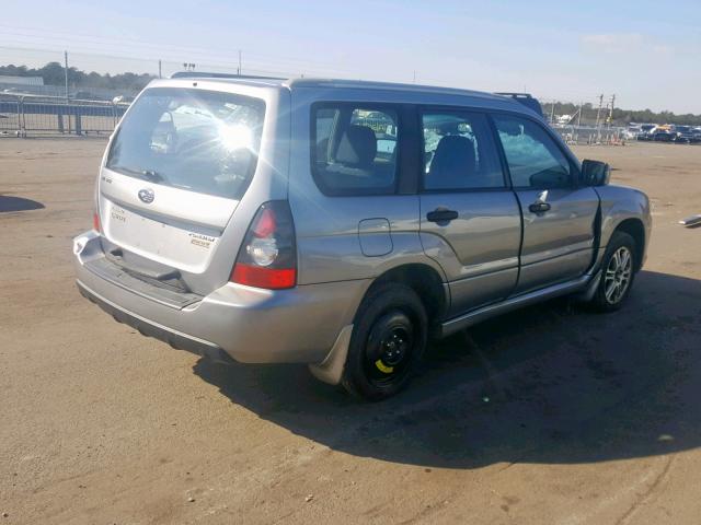 JF1SG66658H732095 - 2008 SUBARU FORESTER S GRAY photo 4