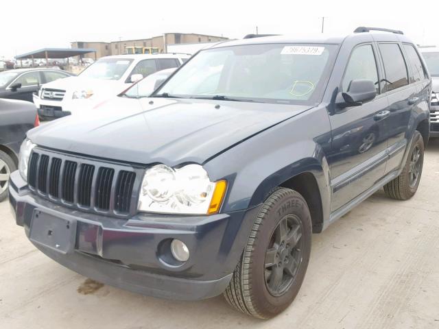 1J8GS48K57C538457 - 2007 JEEP GRAND CHER GRAY photo 2