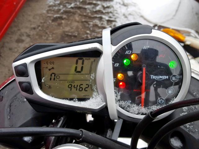 SMTL03NE8FT708136 - 2015 TRIUMPH MOTORCYCLE STREET TRI WHITE photo 8