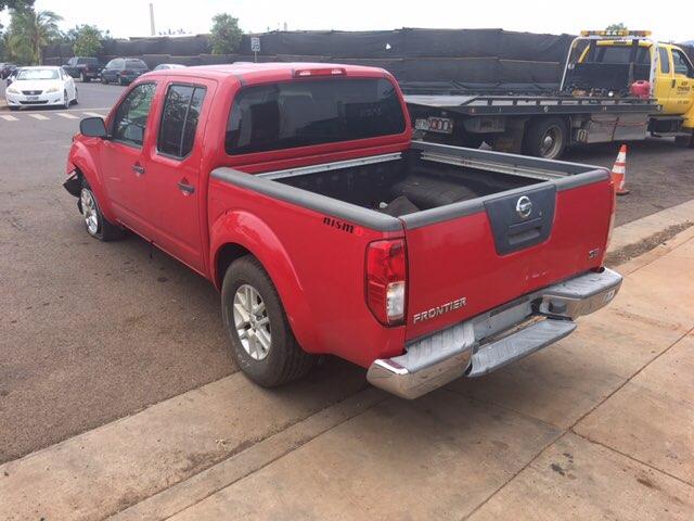 1N6AD07U76C451111 - 2006 NISSAN FRONTIER C RED photo 3